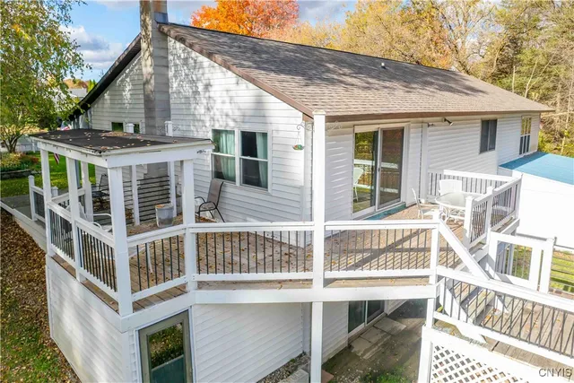 $350,000 | 17 Hilltop Lane, Volney, NY 13069