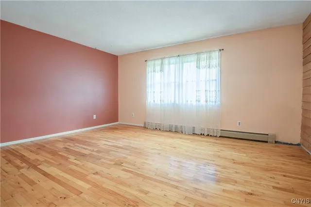 $350,000 | 17 Hilltop Lane, Volney, NY 13069