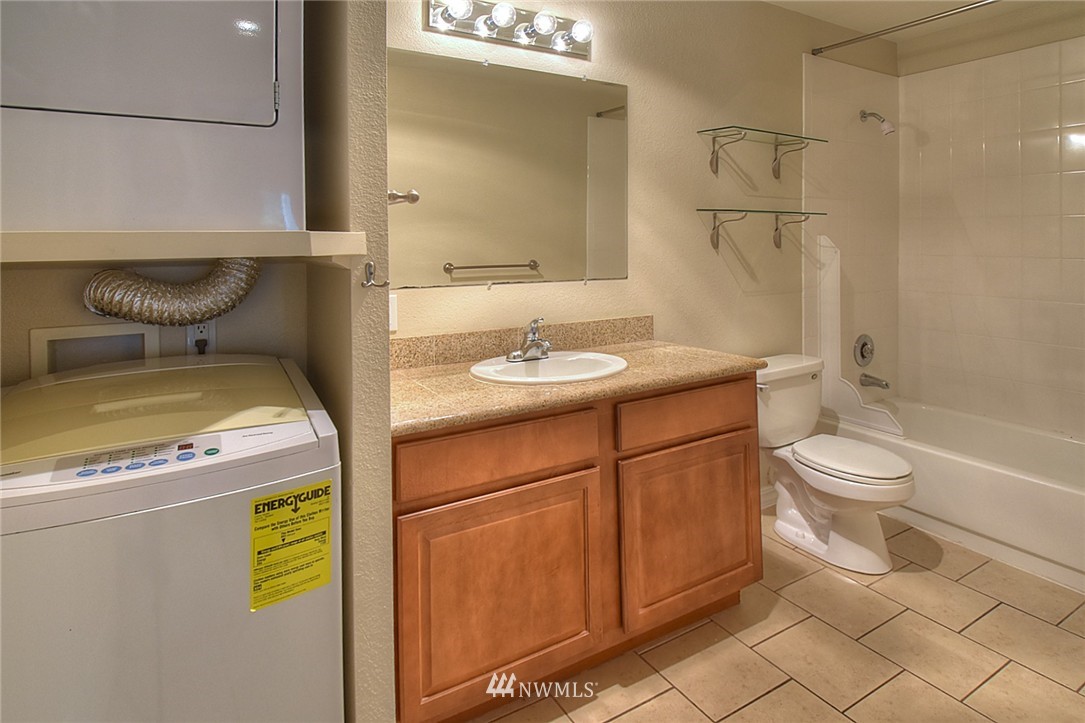 20328 Bothell Everett Highway, Unit B103 Bothell, WA 98012 - Photo 6 of 11