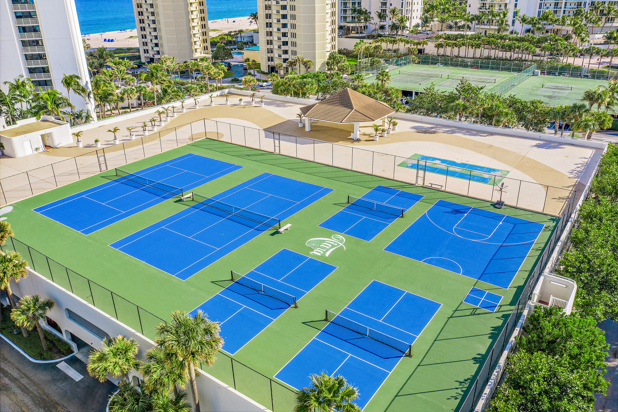3000 North Ocean Drive, Unit 17D Riviera Beach, FL 33404 - Photo 26 of 34 a view of yard from deck with patio