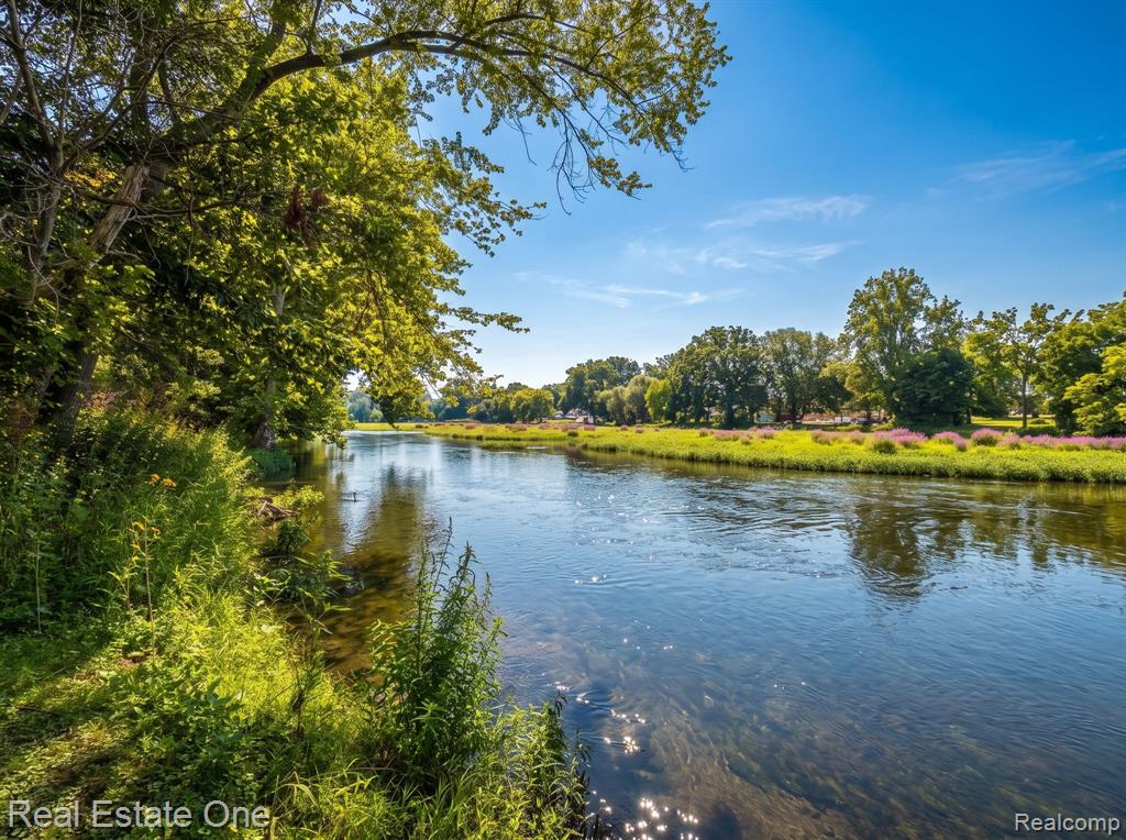 3311 North Custer Road Monroe, MI 48162 - Photo 23 of 32 Gallery Image 23