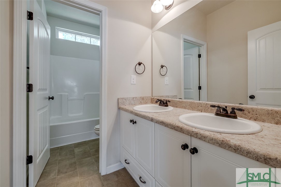 106 Cedar Ridge Drive Guyton, GA 31312 - Photo 34 of 39 Upstairs Hall Bathroom