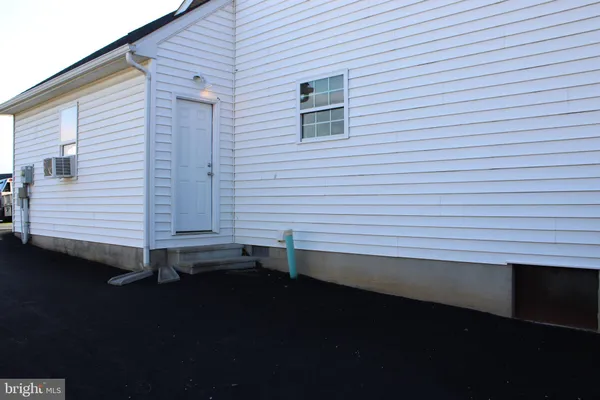 $295,000 | 372 Marlowe Drive, Inwood, WV 25428