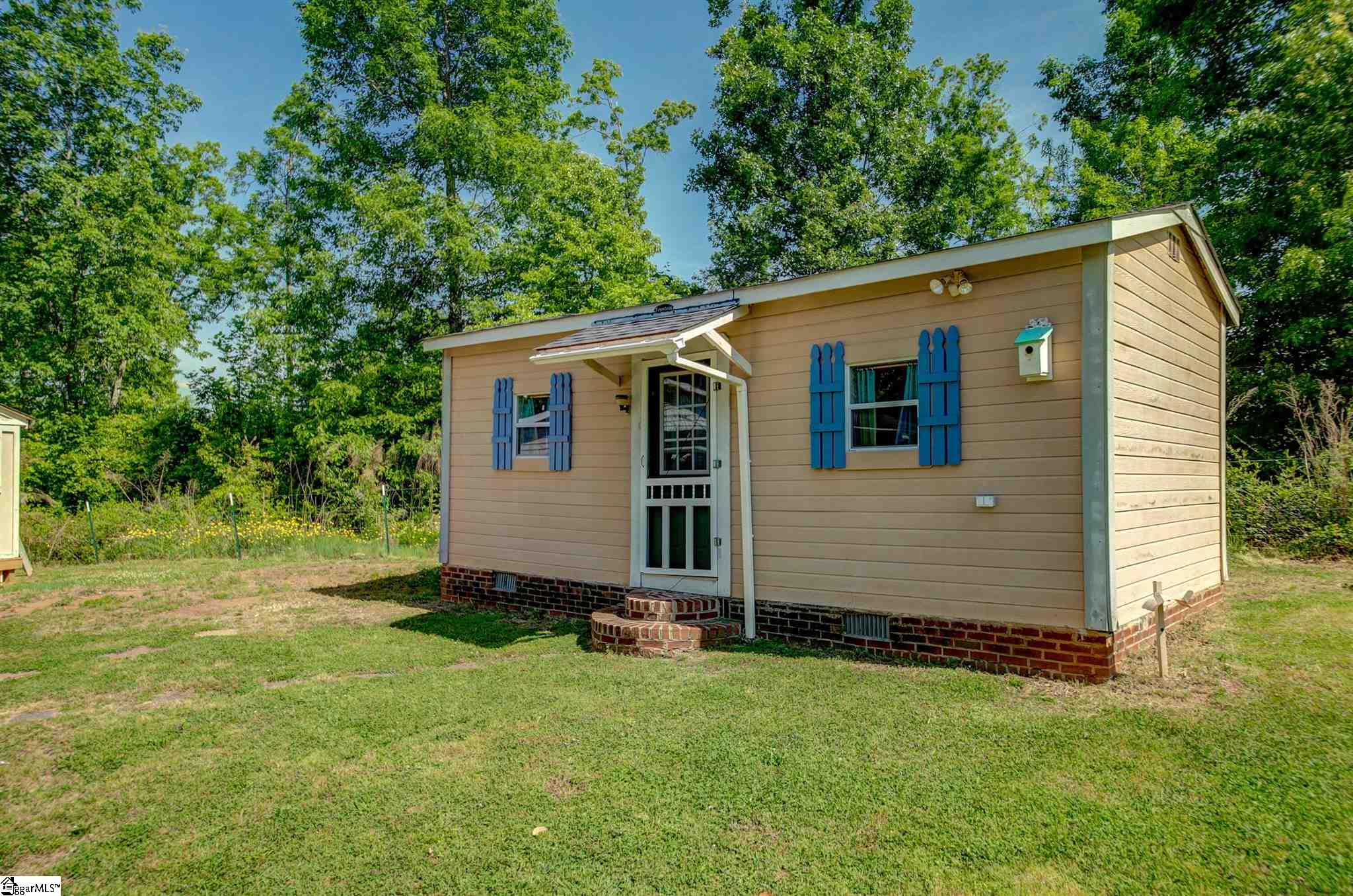 156 Long Shoals Road Marietta, SC 29661 - Photo 21 of 28 Gallery Image 21