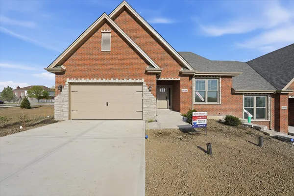 $585,500 | 19501 Foxford Lane, Mokena, IL 60448