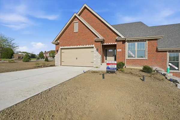 $585,500 | 19501 Foxford Lane, Mokena, IL 60448