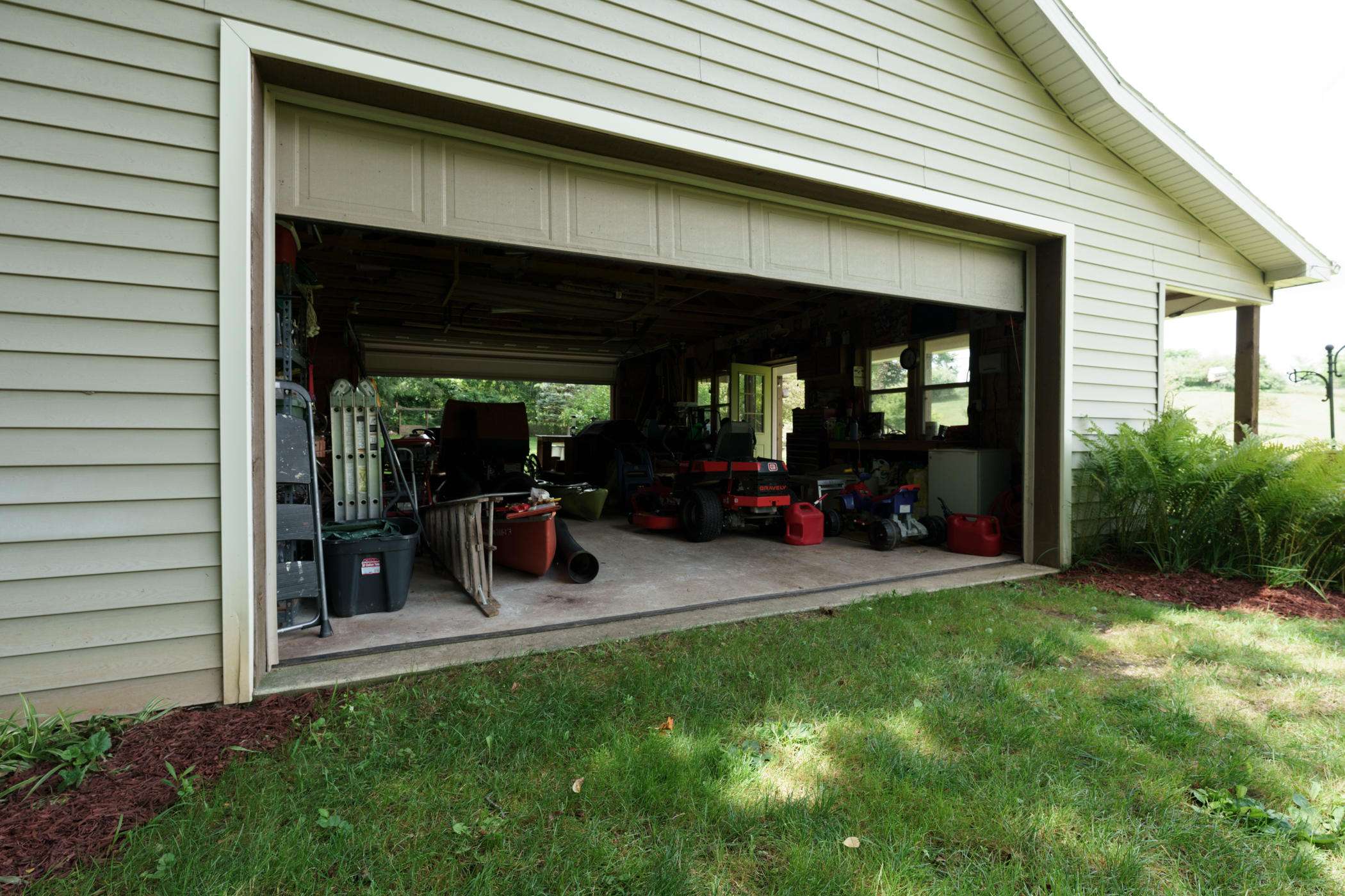 16509 18 Mile Road Marshall, MI 49068 - Photo 49 of 59 18_Mile_Rd_16509_Marshall_49068-39