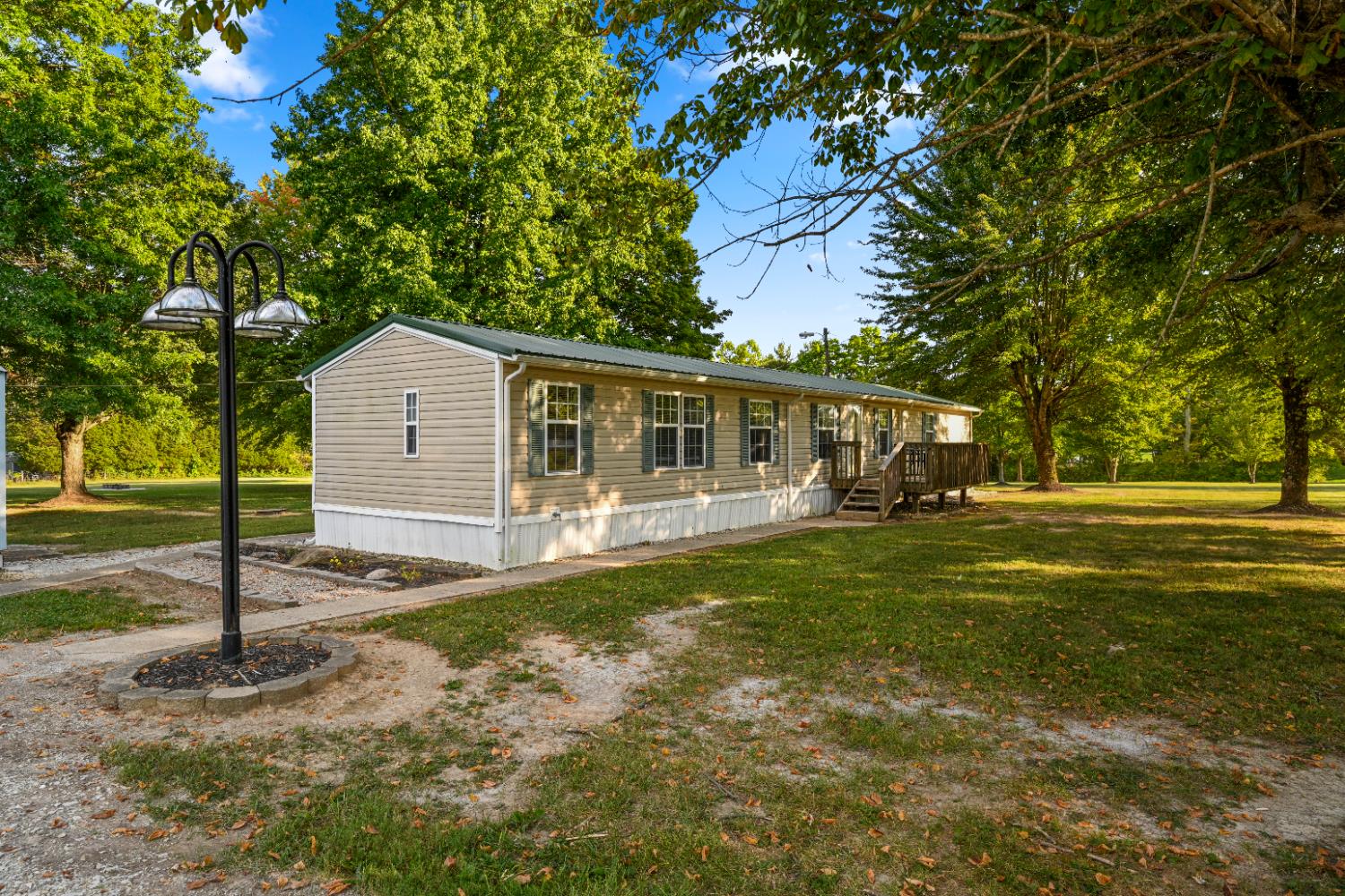 15280 Klein Acres Road Moores Hill, IN 47032 - Photo 3 of 39 Gallery Image 3