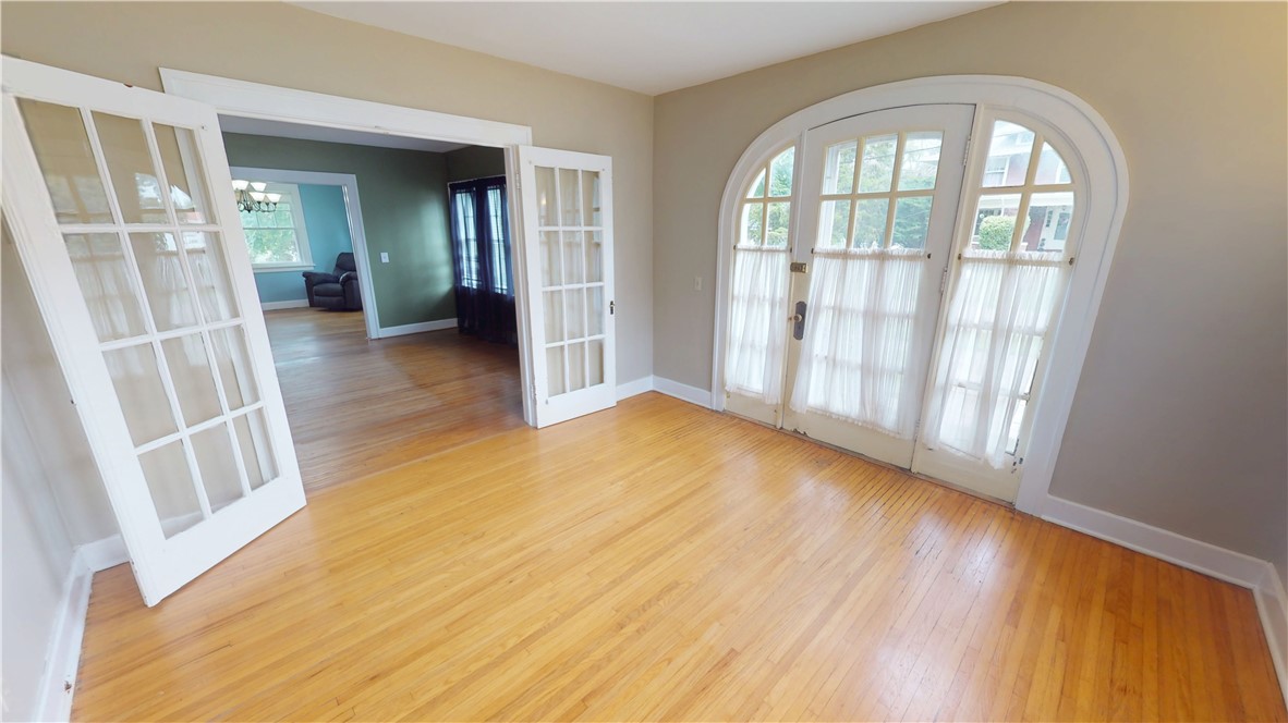 104 East North Street Ridge Farm, IL 61870 - Photo 11 of 36