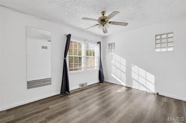 $150,000 | 123 West Velma Avenue, St. Louis, MO 63125