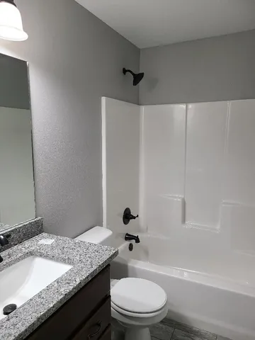 $214,000 | 420 West Poplar Avenue, Arkansas City, KS 67005