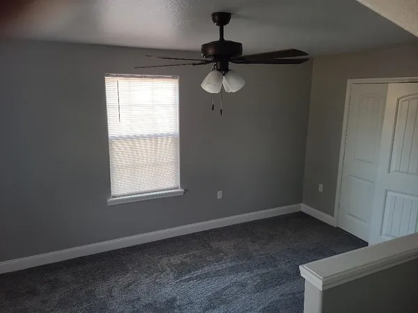 $214,000 | 420 West Poplar Avenue, Arkansas City, KS 67005