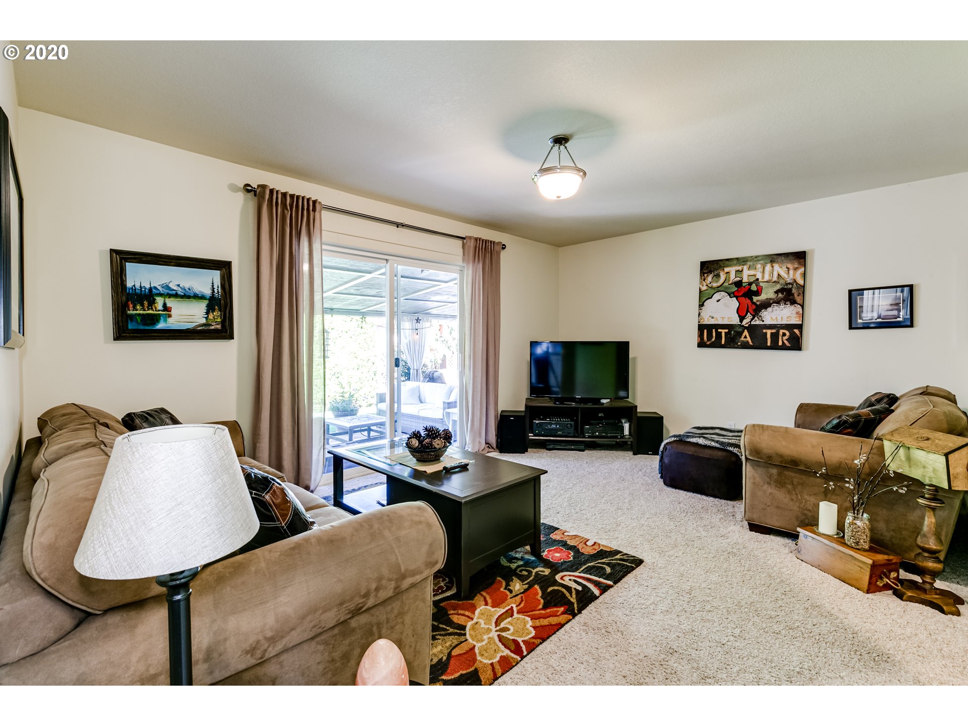 156 75th Street Springfield, OR 97478 - Photo 10 of 32