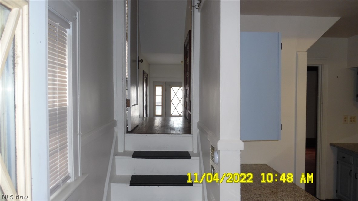 210 Edgerton Road Akron, OH 44303 - Photo 10 of 25 Walk Way Thru Front Foyer.