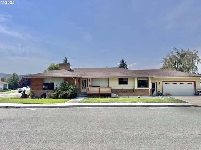 $429,000 | 3005 Grandview Drive, Baker City, OR 97814