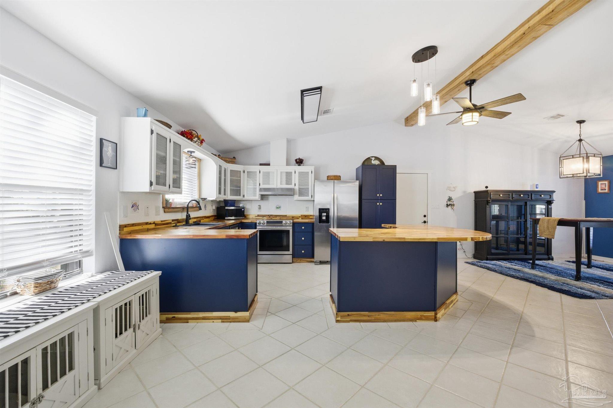 14001 Innerarity Point Road Pensacola, FL 32507 - Photo 11 of 54