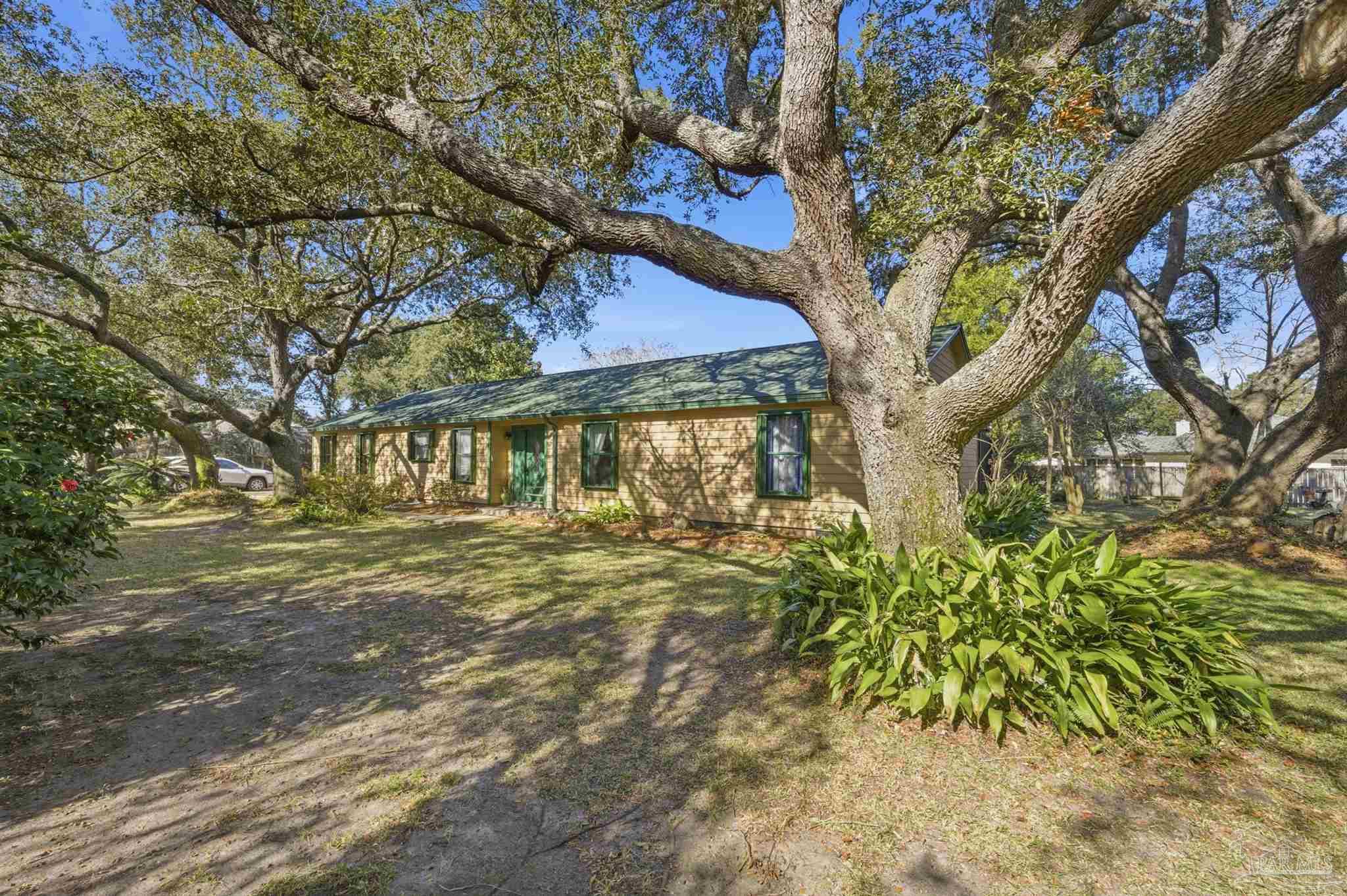 14001 Innerarity Point Road Pensacola, FL 32507 - Photo 35 of 54