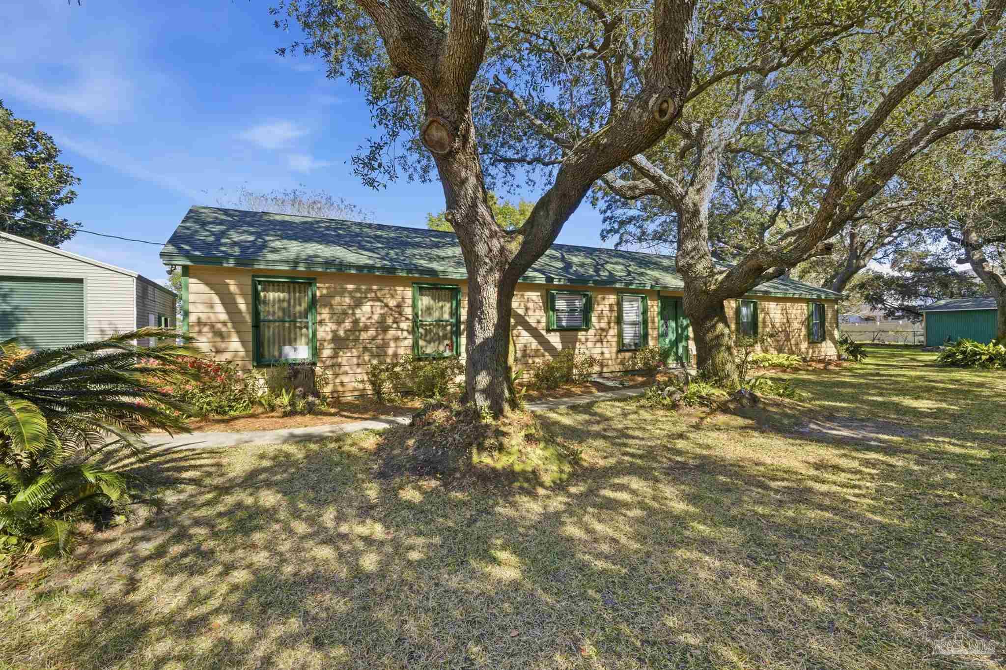 14001 Innerarity Point Road Pensacola, FL 32507 - Photo 37 of 54