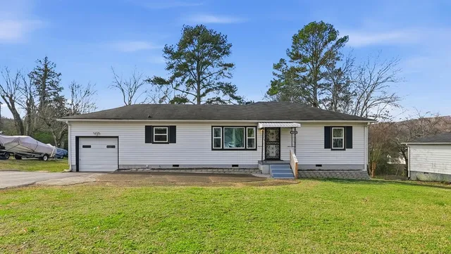 $300,000 | 4820 Appian Way, Chattanooga, TN 37415