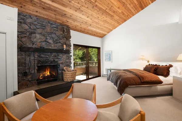 $2,995,000 | 569 Wildflower Condo Drive, Sun Valley, ID 83353