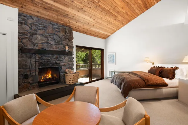 $2,995,000 | 569 Wildflower Condo Drive, Sun Valley, ID 83353