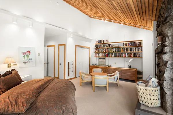 $2,995,000 | 569 Wildflower Condo Drive, Sun Valley, ID 83353