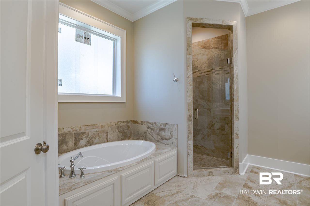 32090 River Cove Orange Beach, AL 36561 - Photo 23 of 28 Master Bath