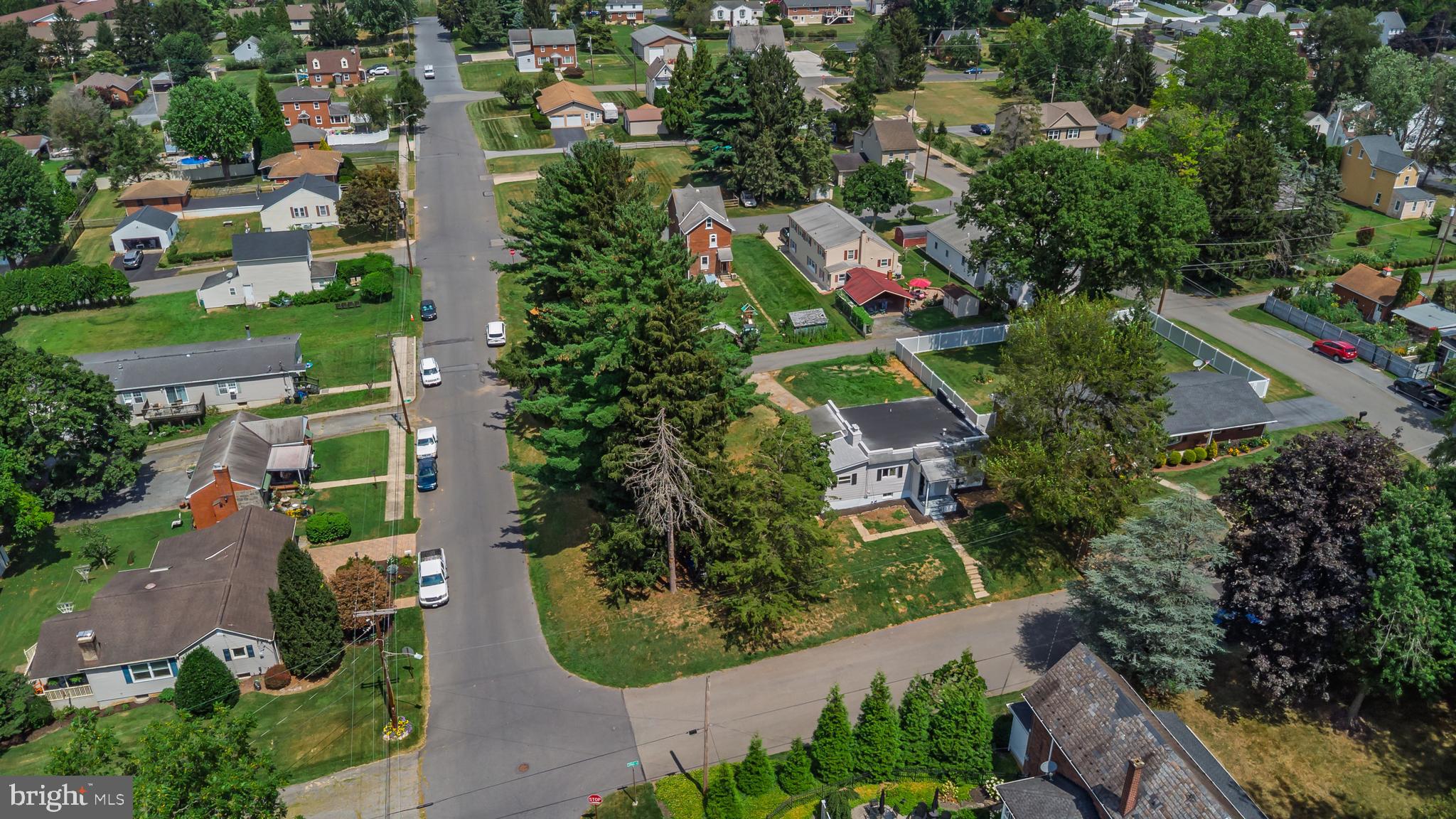 1714 Elliott Avenue Bethlehem, PA 18018 - Photo 36 of 39 an aerial view of multiple houses with yard