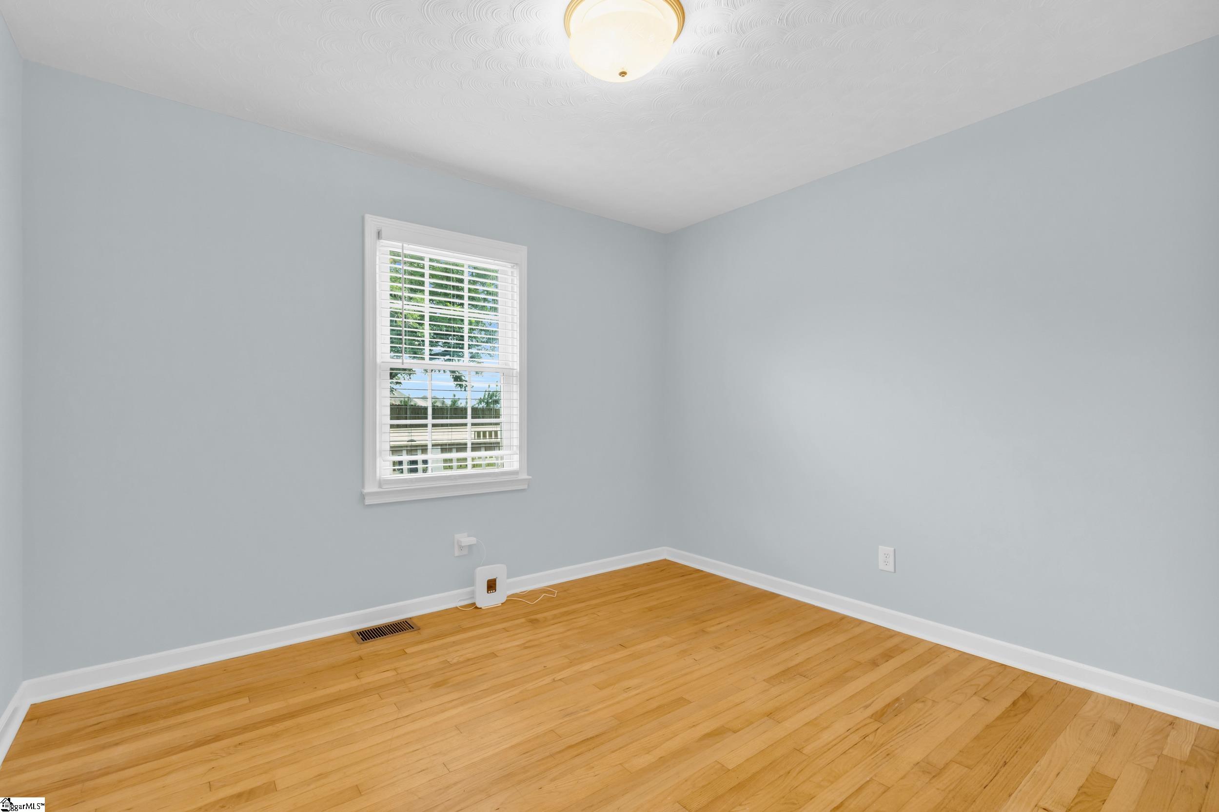 1806 Fork Shoals Road Greenville, SC 29605 - Photo 19 of 34 Gallery Image 19
