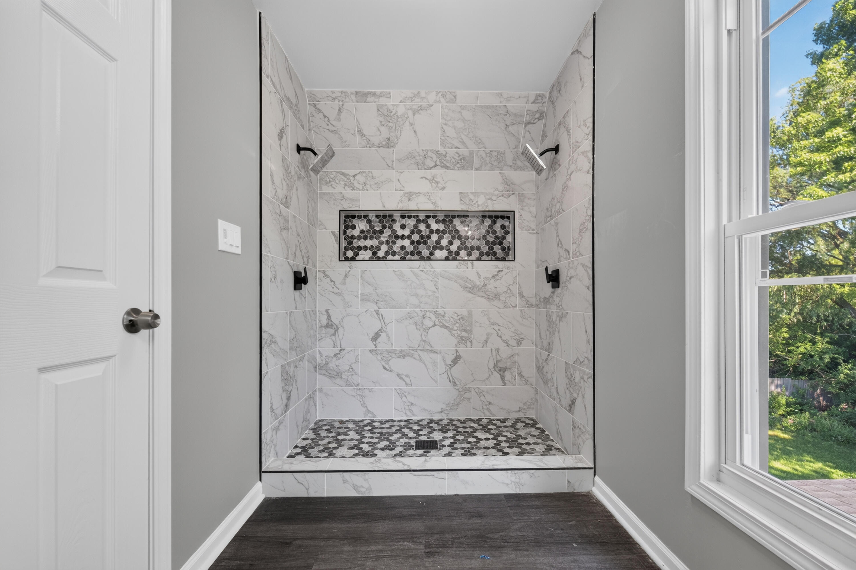 1836 West Mequon Road Mequon, WI 53092 - Photo 20 of 35 DSC07037