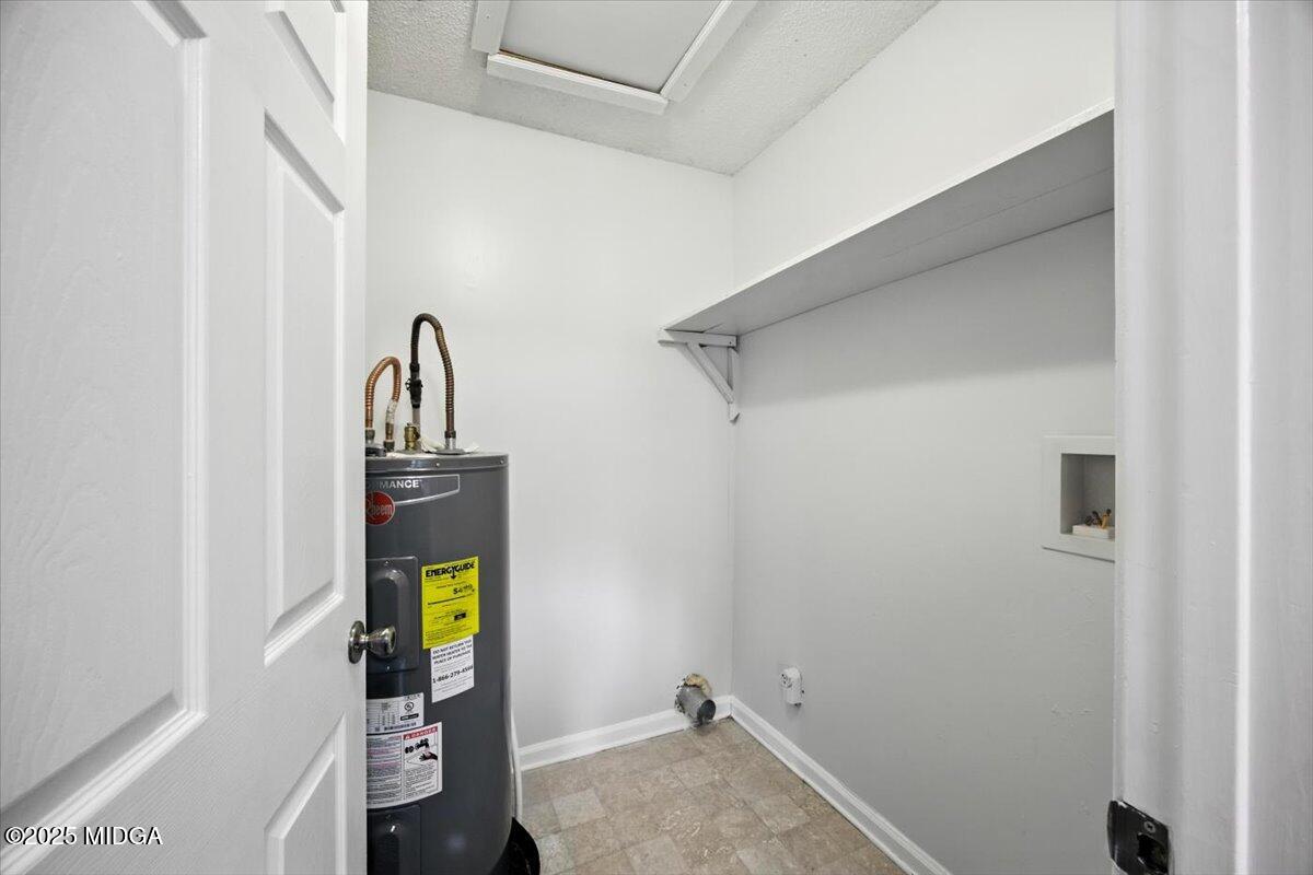 4801 Wilson Road Macon, GA 31206 - Photo 16 of 18 a view of an entryway with wooden floor