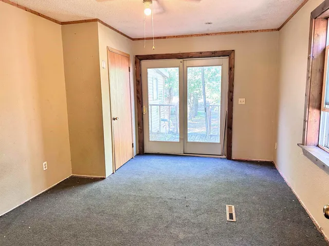 $79,800 | 803 North Prairie Street, Prairie du Chien, WI 53821