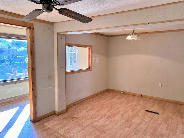 $79,800 | 803 North Prairie Street, Prairie du Chien, WI 53821