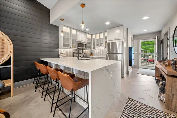 $333,500 | 305 Highland Shores, Unit 5C, Lake Ozark, MO 65049