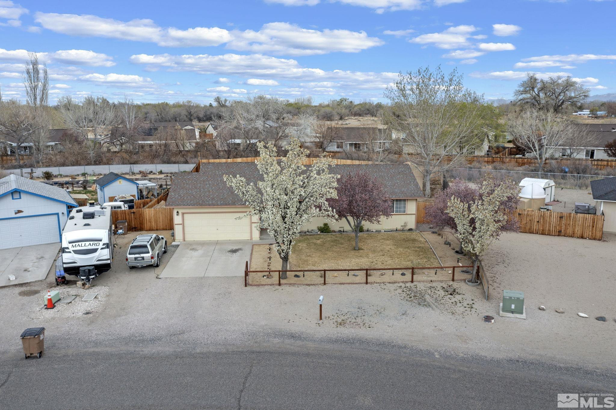 1240 Lattin Road Fallon, NV 89406 - Photo 3 of 34 a view of parking