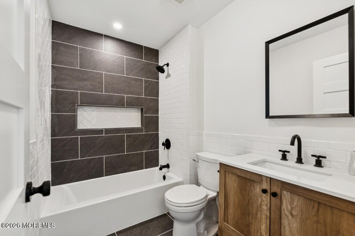 16 Shore Drive Long Branch, NJ 07740 - Photo 14 of 26 16 shore drive 2 (15)