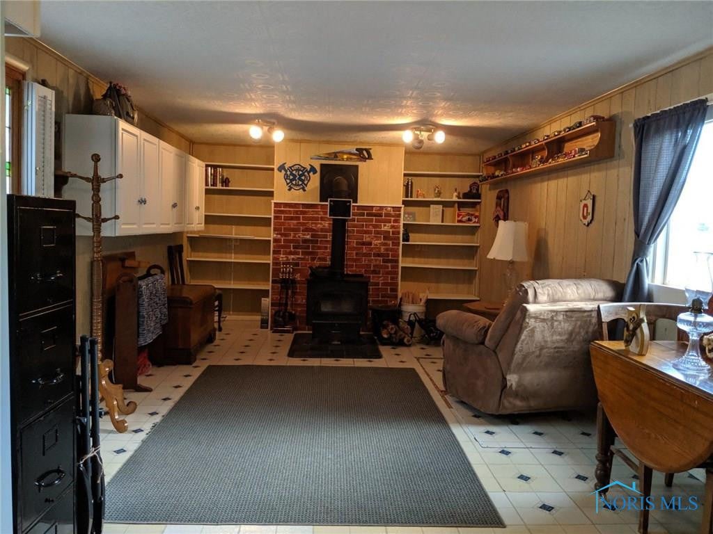 17 Monterey Road Defiance, OH 43512 - Photo 4 of 12 Gallery Image 4