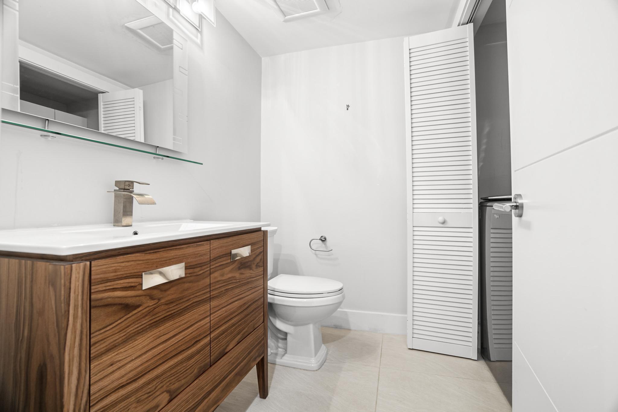 3968 North Ocean Drive, Unit 7 Singer Island, FL 33404 - Photo 20 of 46 3968 N Ocean Dr #7