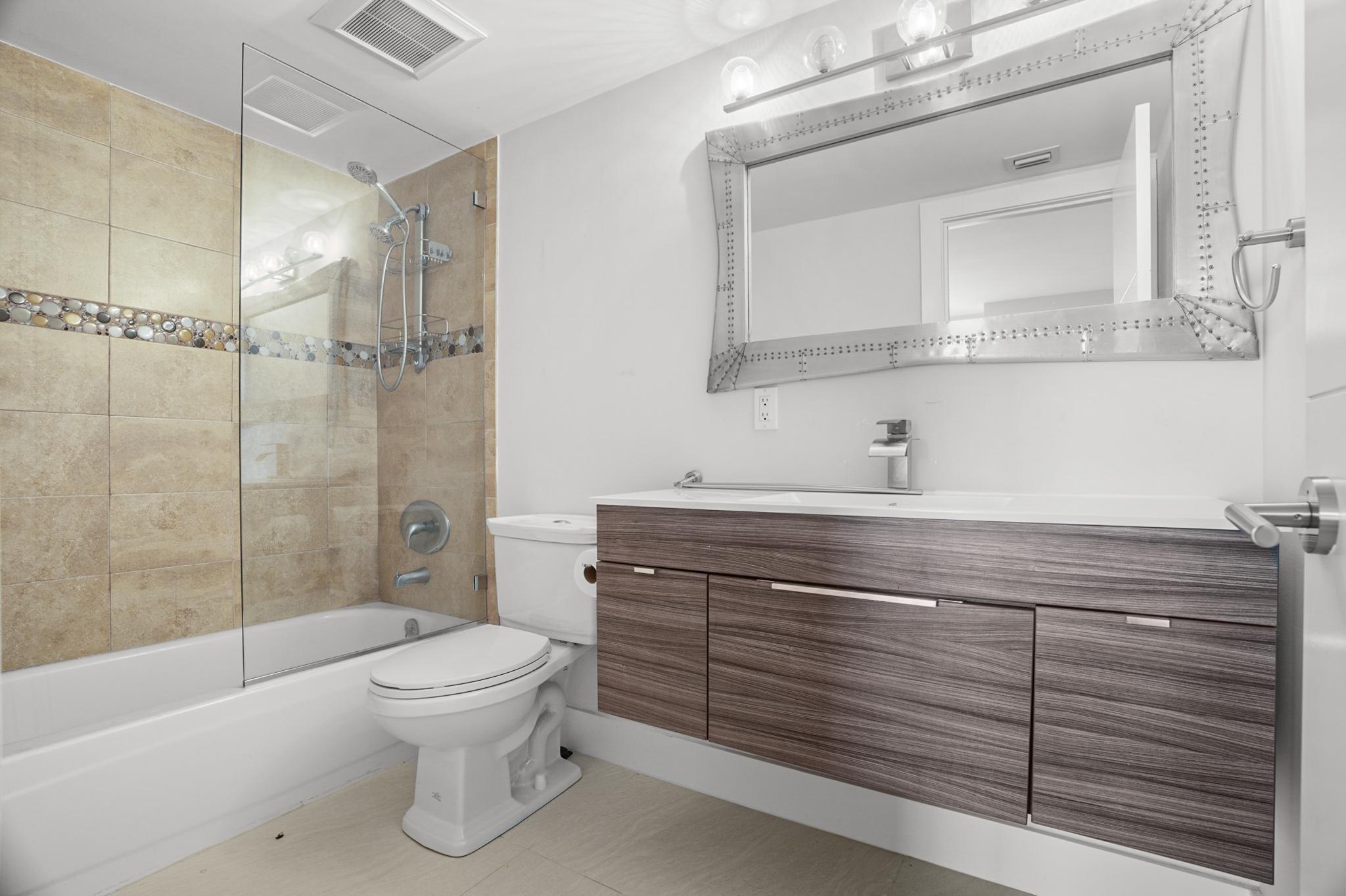 3968 North Ocean Drive, Unit 7 Singer Island, FL 33404 - Photo 23 of 46 3968 N Ocean Dr #7