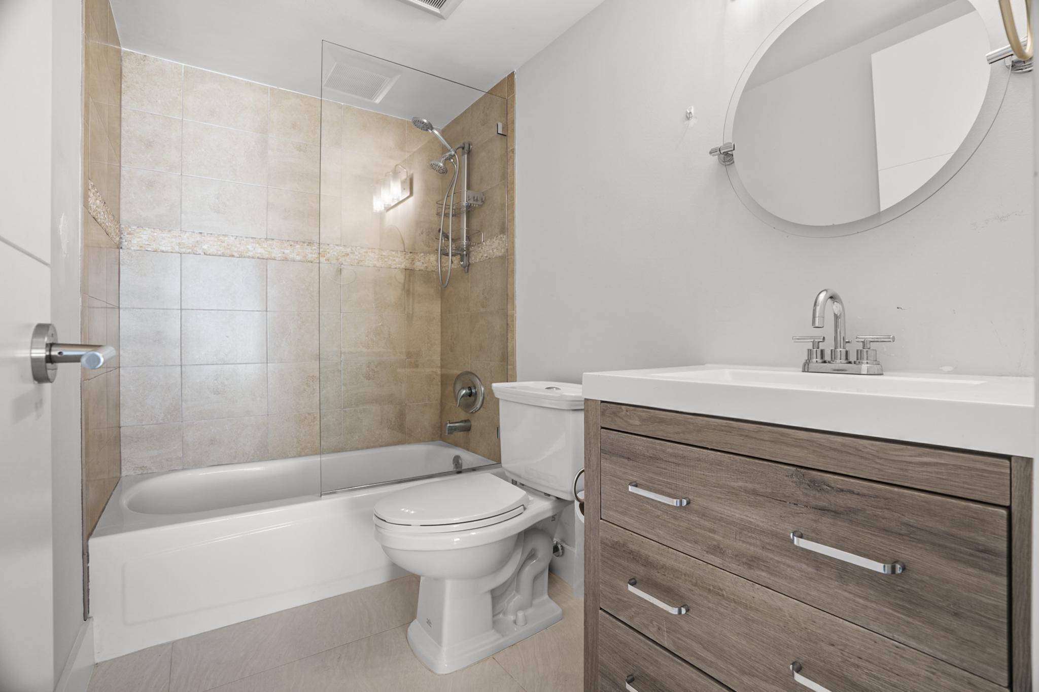 3968 North Ocean Drive, Unit 7 Singer Island, FL 33404 - Photo 25 of 46 3968 N Ocean Dr #7