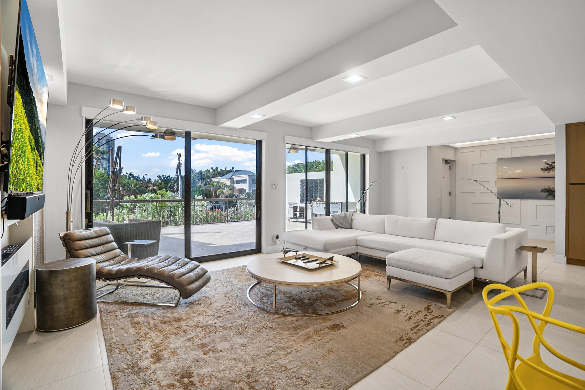 3968 North Ocean Drive, Unit 7 Singer Island, FL 33404 - Photo 9 of 46 3968 N Ocean Dr #7