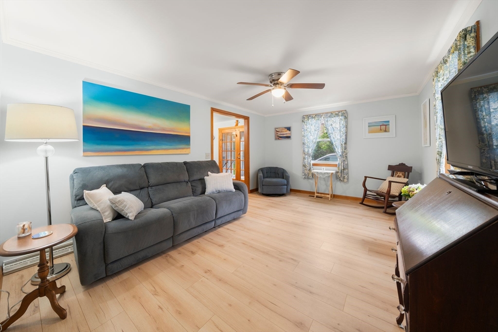 34 Newtown Road Sandwich, MA 02563 - Photo 8 of 18