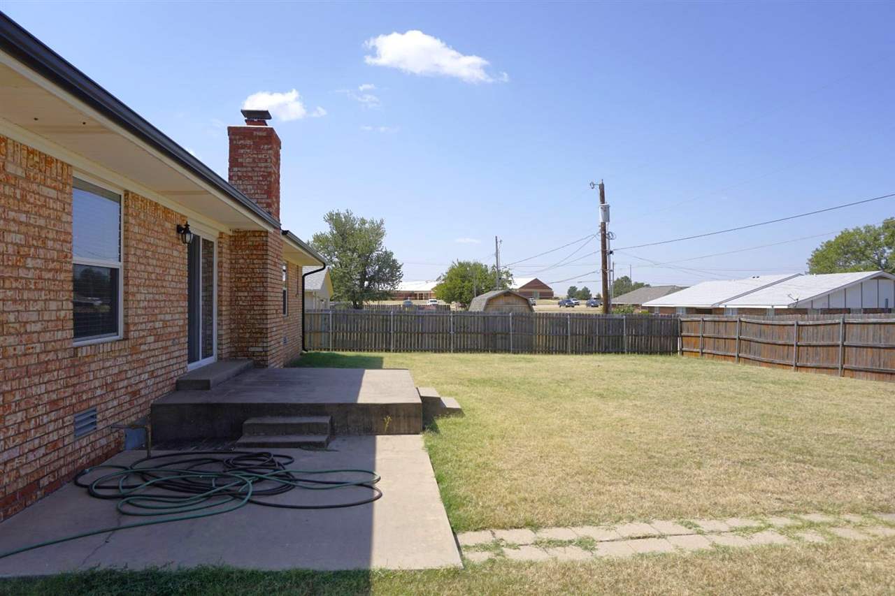 1403 Maple Street Perry, OK 73077 - Photo 36 of 38 Gallery Image 36