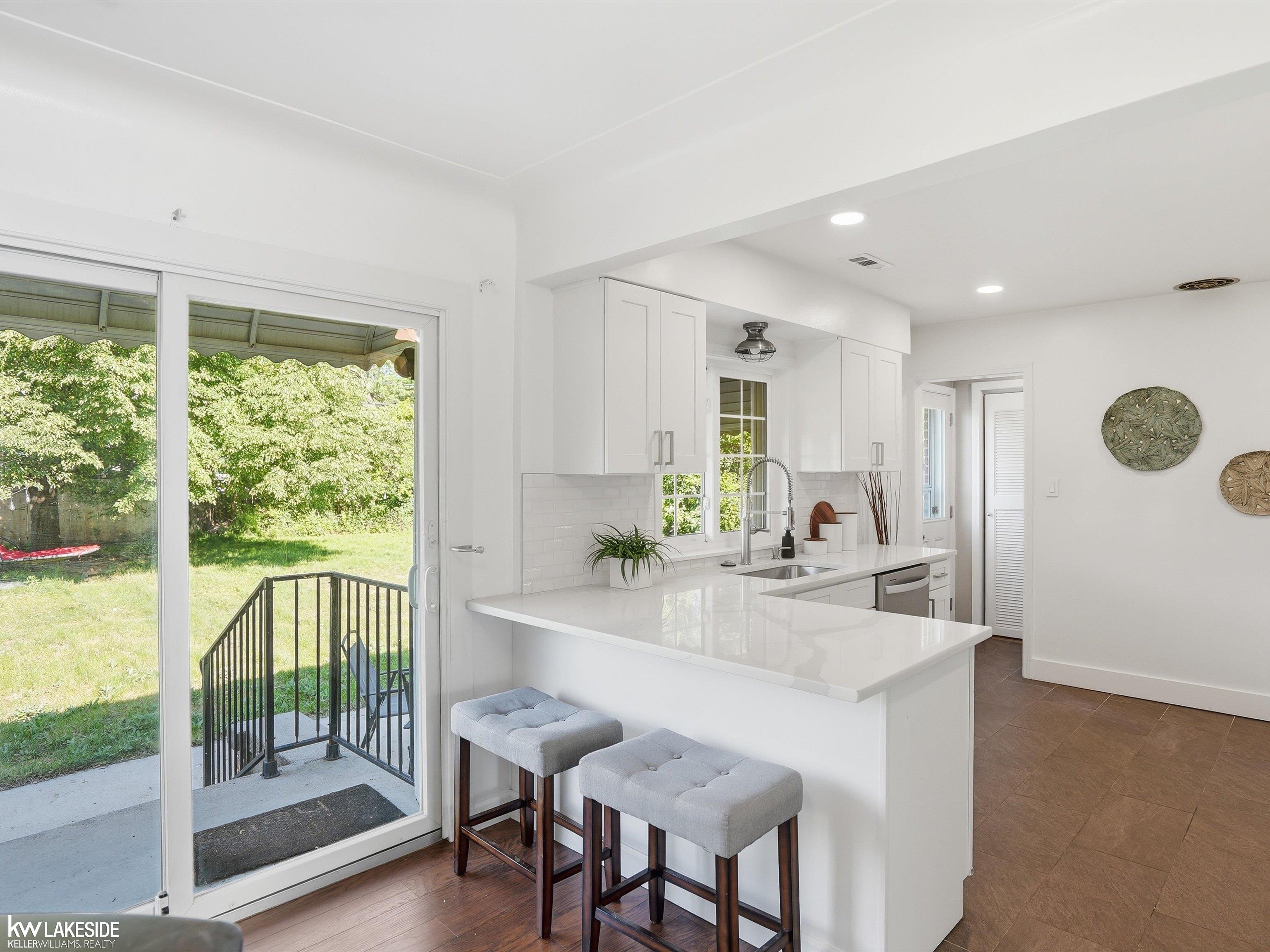 131 North Campbell Road Royal Oak, MI 48067 - Photo 11 of 30