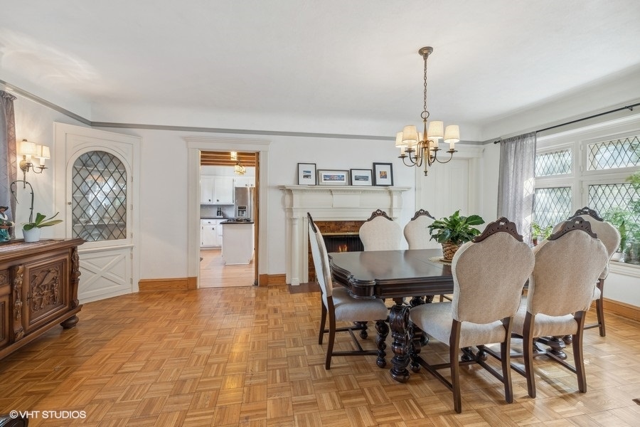 157 Bartram Road Riverside, IL 60546 - Photo 8 of 35