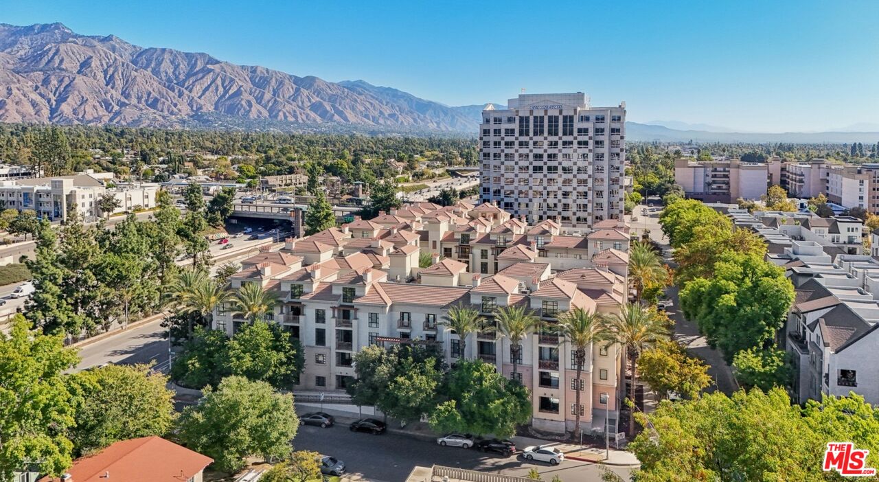 290 North Hudson Avenue, Unit 403W Pasadena, CA 91101 - Photo 2 of 25 a view of a city