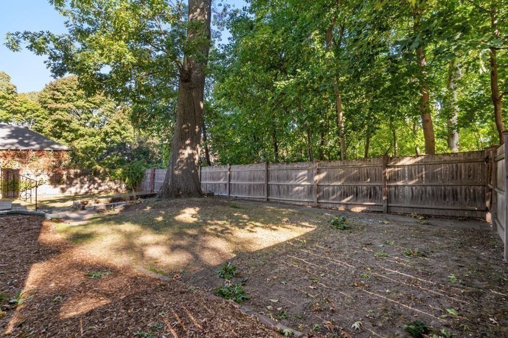35 Kenilworth Road Arlington, MA 02476 - Photo 23 of 27