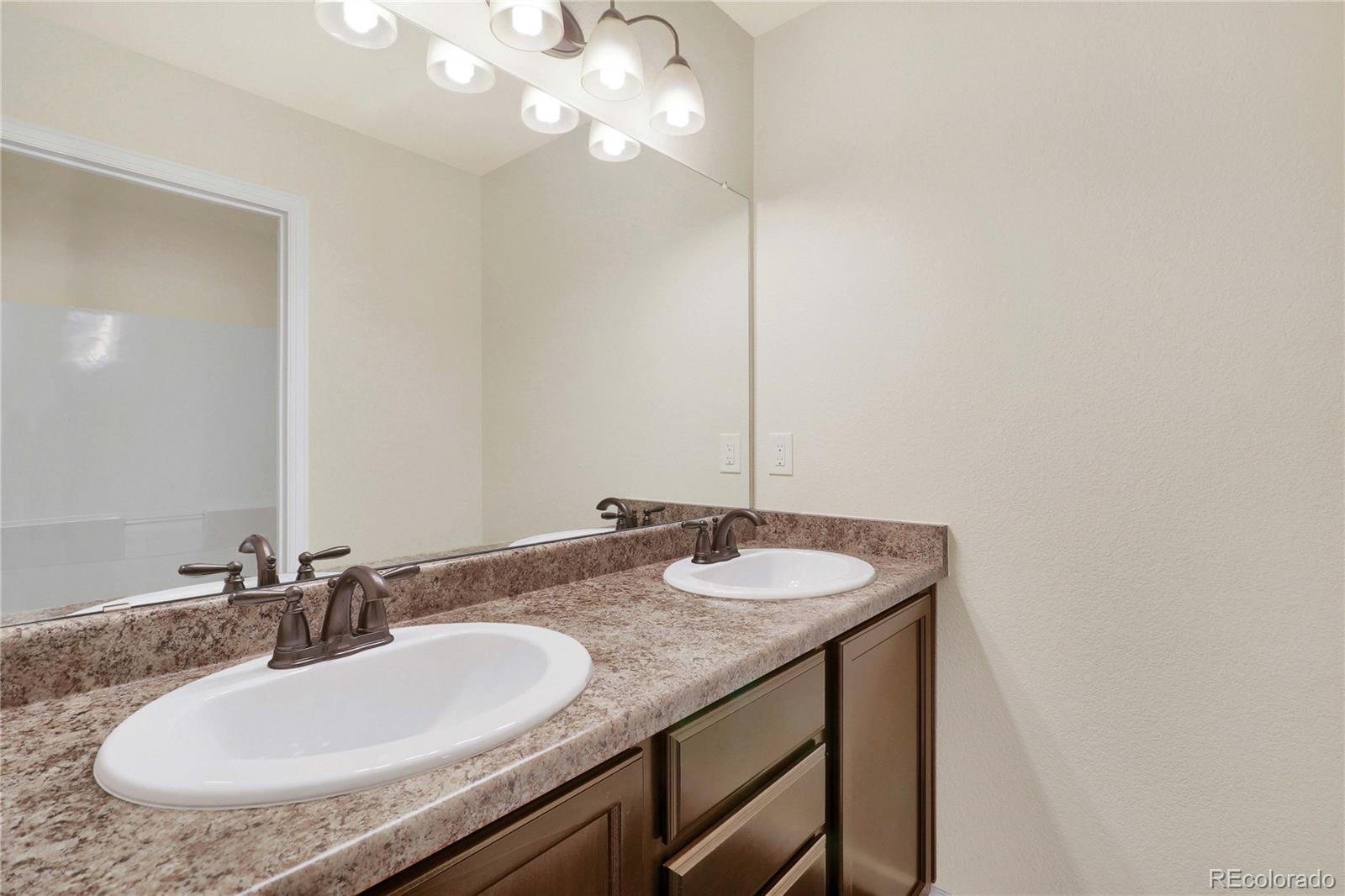 5764 Desert Inn Loop Elizabeth, CO 80107 - Photo 13 of 14 Gallery Image 13