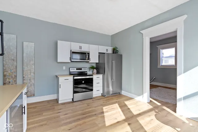 $165,000 | 17 East Parkview Avenue, Indianapolis, IN 46201