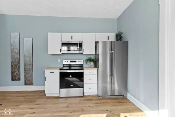 $158,500 | 17 East Parkview Avenue, Indianapolis, IN 46201